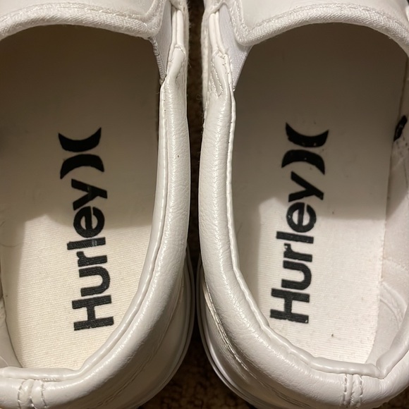 Hurley NWT size 4 court shoe Leather - Picture 8 of 16